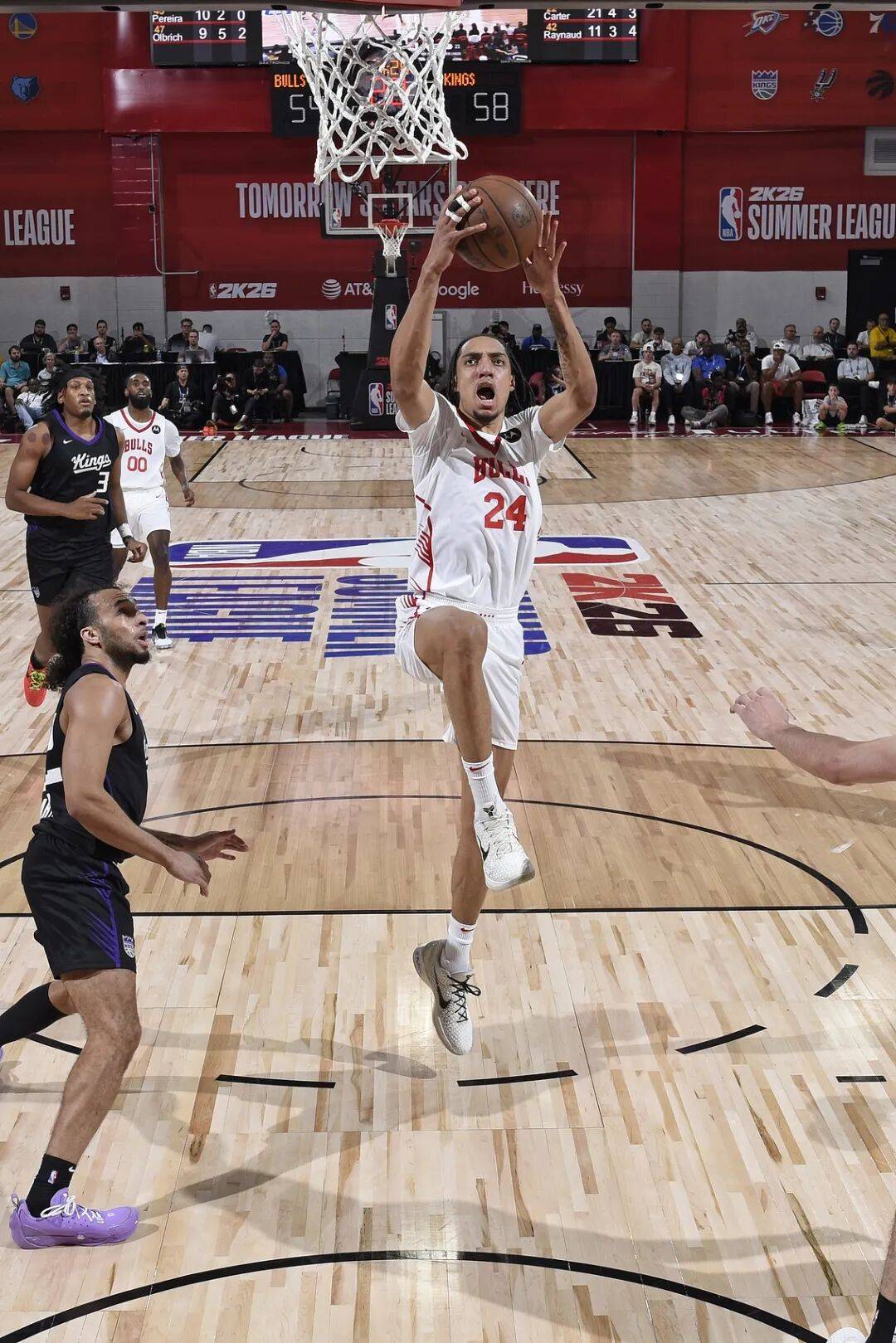 pg官网浓眉哥在公牛比赛中连败塔图姆在勇士比赛中绝杀，风云突变斯图加特冲刺阶段战术微调直接炸裂的简单介绍